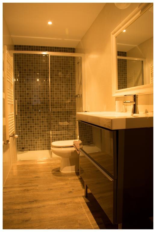 Kapel Etxea Hotel Urzainqui Bilik gambar