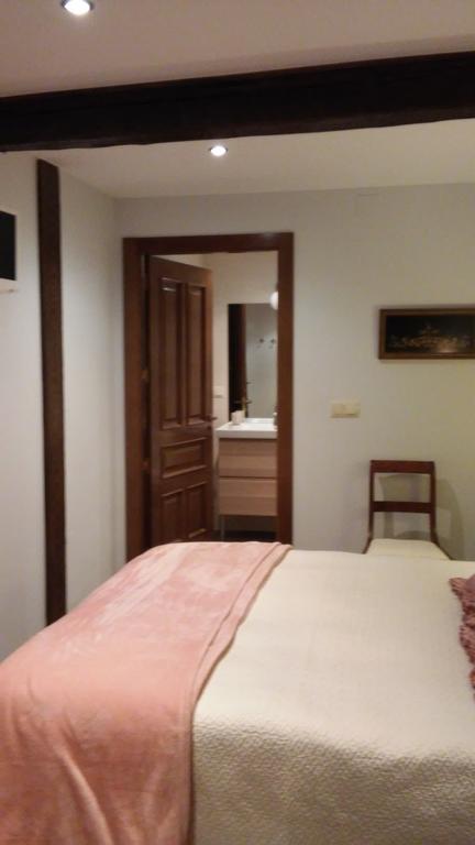 Kapel Etxea Hotel Urzainqui Luaran gambar
